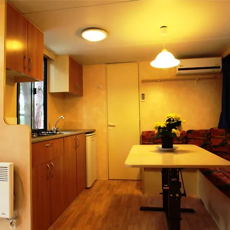 אתר קמפינג Bella Sardinia 4*