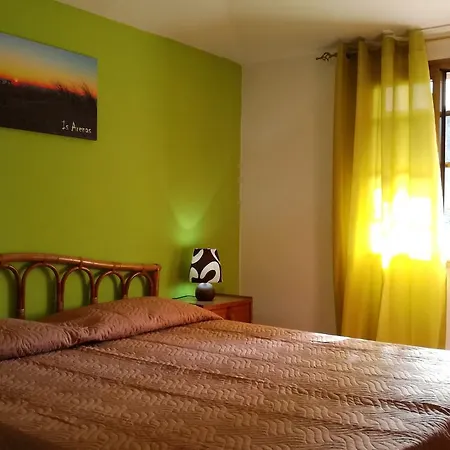 مكان تخييم Bella Sardinia ساريستو سوغليري