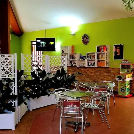 贝拉撒丁露营地 营地 4*