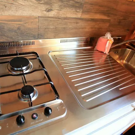 Bella Sardinia مكان تخييم ساريستو سوغليري